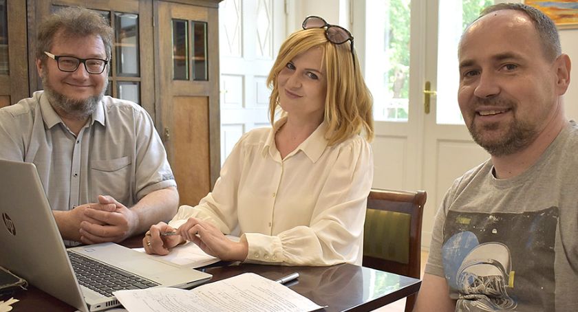 Jury festiwalu. Od lewej Tomasz Fopke, Weronika Korthals-Tartas i Dariusz Majkowski