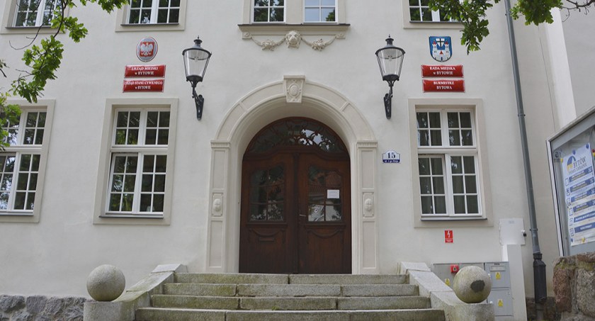 Urząd Miejski w Bytowie. Dawna landratura