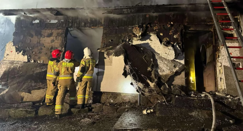 37-letni mężczyzna podłożył ogień w mieszkaniu byłej partnerki. Grozi mu za to 10 lat więzienia.