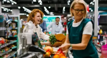 Oszczędzanie na co dzień – jak czytać gazetki promocyjne?