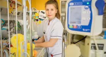 Pielęgniarstwo zaoczne — poradnik dla kandydatów